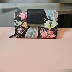 Tahari Floral BiFold RFID Wallet ~ EUC